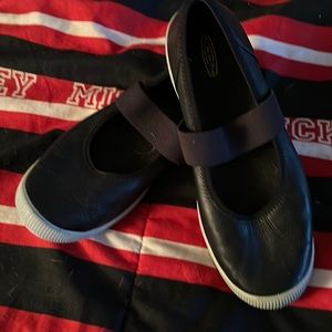 These are loafers by keen,